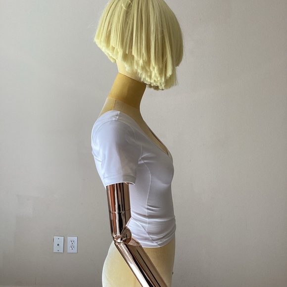 lululemon athletica White Short Sleeve Tee - Picture 2 of 5